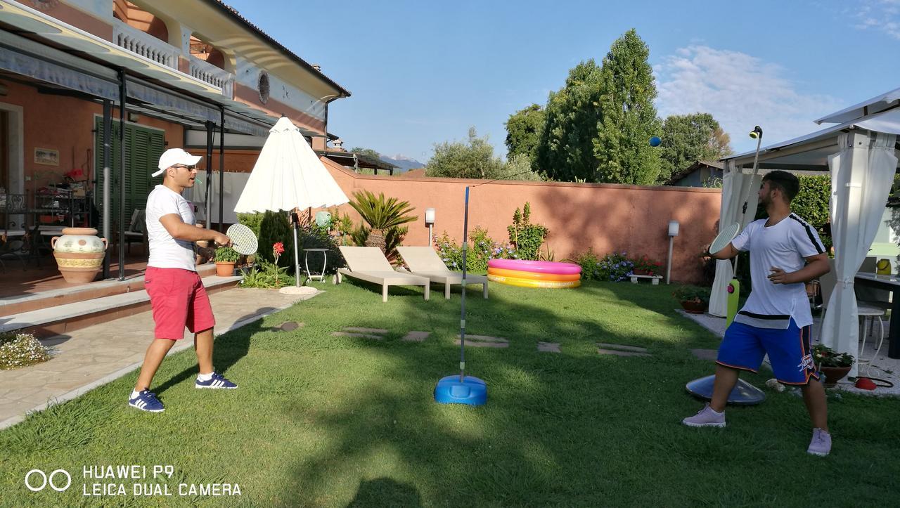 Giusy Bed And Breakfast Marina Di Carrara Exteriör bild
